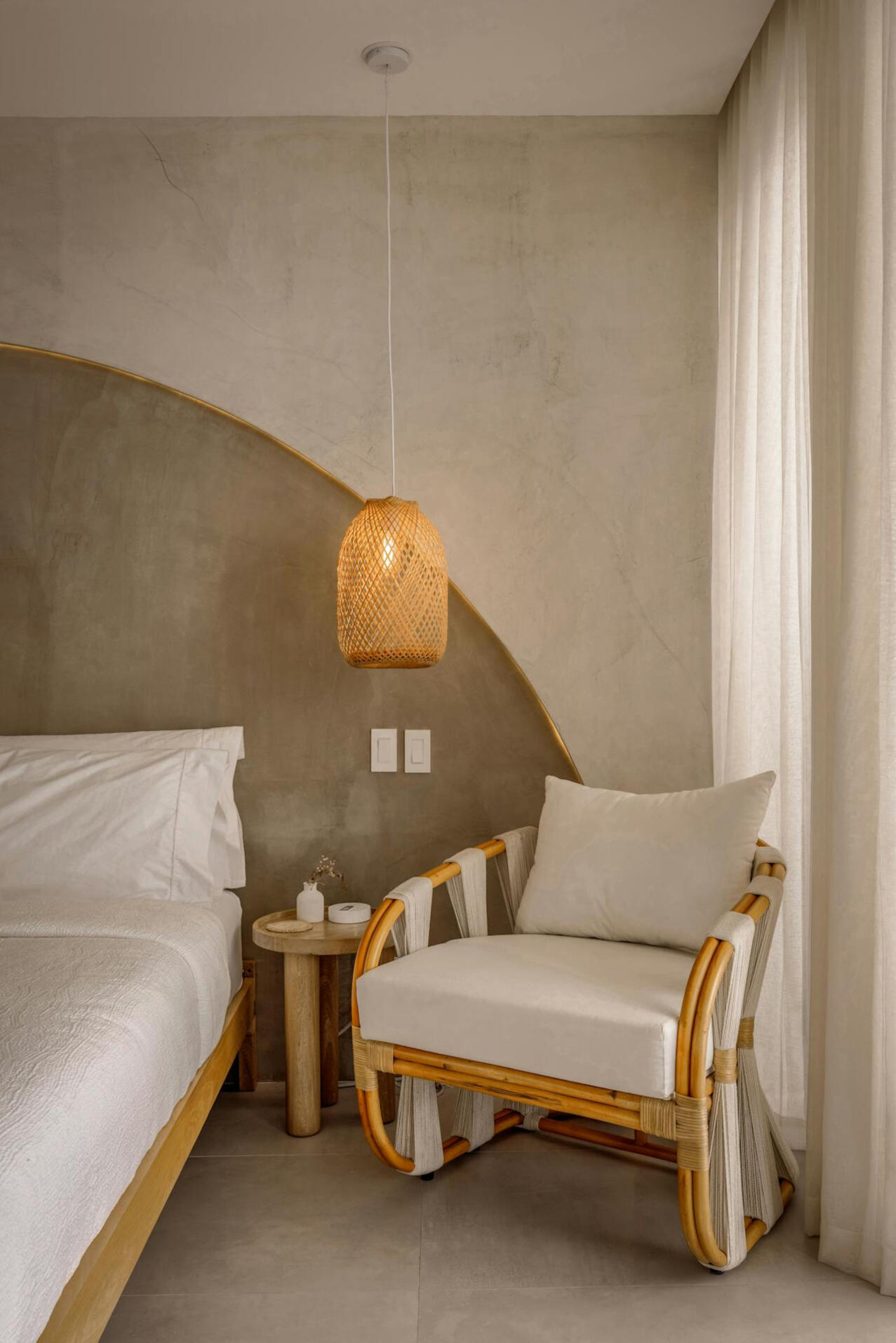 Keller Hotels Private Residences offers a unique experience by providing travellers with fully furnished studio flats and homes instead of standard hotel rooms.
